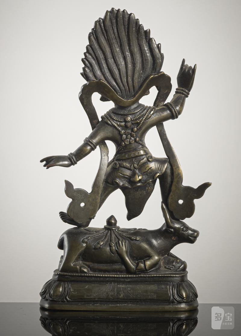 Bronze of Yama on a bull above a lotus throne - 图2